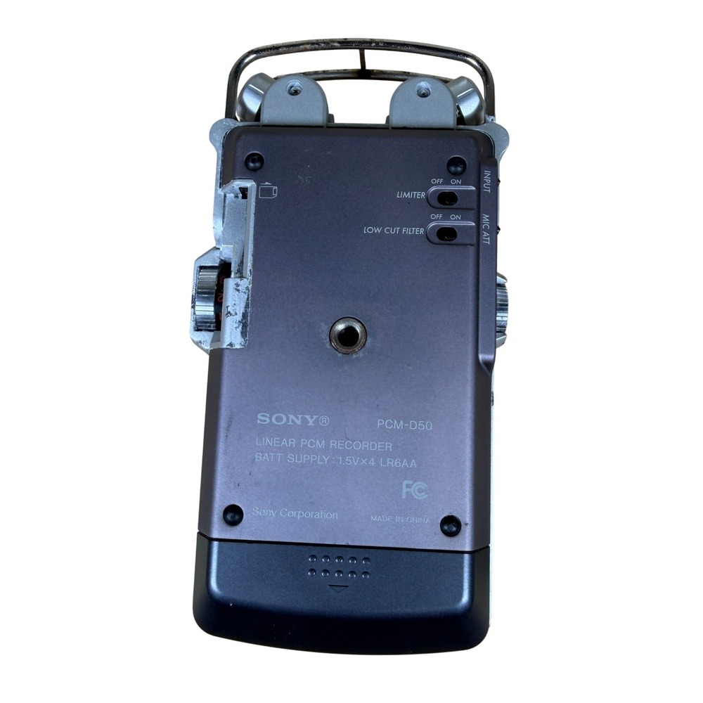 Sony PCM-D50 Linear PCM Recorder Portable High-Resolution Digital Audio Recorder - Picture 7 of 9